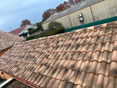 Mp Couverture - Votre Couvreur Zingueur - Expert en Toiture - Aimargues - Nîmes - Montpellier - Gard - Hérault -