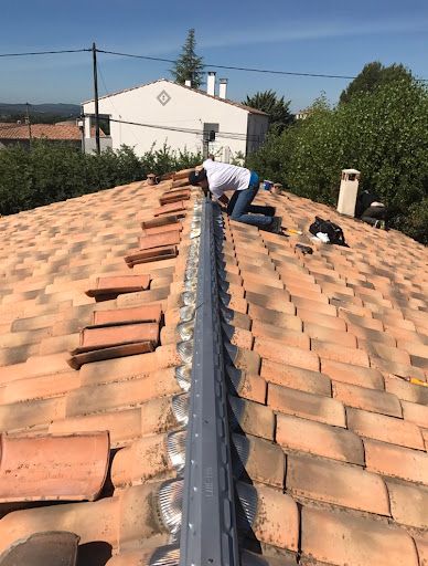 Couvreur À Antibes / Cl Toitures