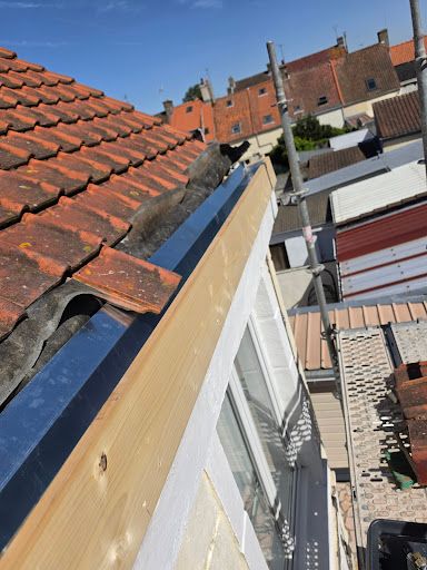 Couvreur Calais Hlecordier Rénovation