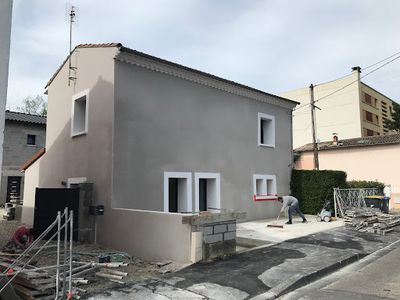 Ameliora | Ravalement de Façade | Ite | Peinture | Nettoyage Toiture | Certifiée Rge
