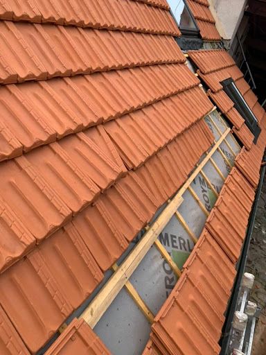 Etc Callewaert Couvreur À Brou 28 - Toiture Peinture Ramonage 28 Eure-et-loir