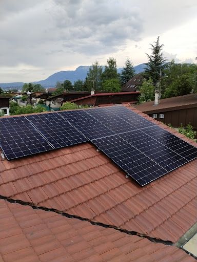 2s Solutions // Pompe À Chaleur, Photovoltaïque et Borne de Recharge Véhicule Électrique