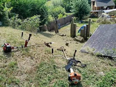 Trost Jessy Élagage / Décapage