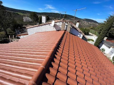 Sct Toiture | Entreprise de Couverture | Réparation de Toiture | Nettoyage, Démoussage de Toiture | Frontignan