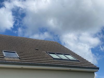 Coupé Couverture - Couvreur Installation Panneaux Solaires Nettoyage Réparation Fuites Toiture Velux 53 Mayenne Landivy