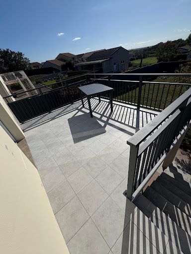 Poly Carrelage
