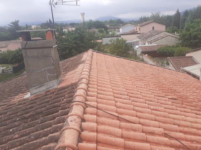 Rd Rénovation: Artisan Couvreur - Nettoyage Réparation Toiture Imperméabilisation Remplacement Tuiles 32 Gers Fleurance Auch
