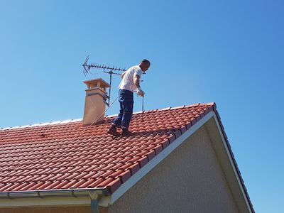 Pro Technic Toiture: Applicateur D’hydrofuge, Nettoyage & Démoussage