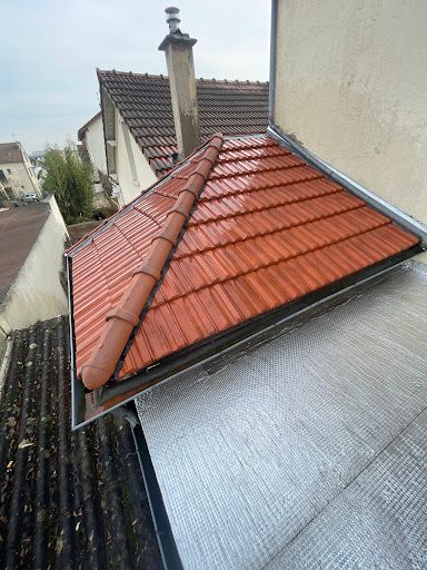 M.tilly Couverture | Couvreur Maisons Lafitte | Show Room Espace Conseil