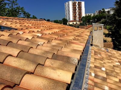 Agrobate / Couverture et Zinguerie À Marseille
