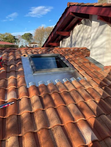 Mda Couvreur Mérignac - Fuite Toiture Urgence - Nettoyage de Toiture