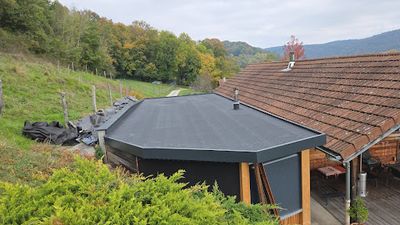 Mce Isere - Etancheite - Couvreur - Travaux Neuf Ou Renovation - Isolation - Recherche de Fuites & Réparation - Entretien