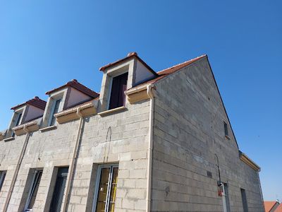 Btc Barlesi Façadier