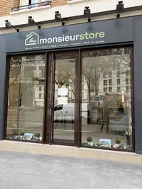 Monsieur Store Paris 11