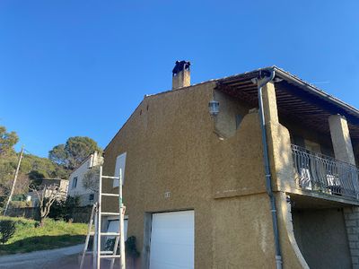 Mc Rénovation -peinture de Façade Finistère Démoussage Traitement Hydrofuge Couvreur