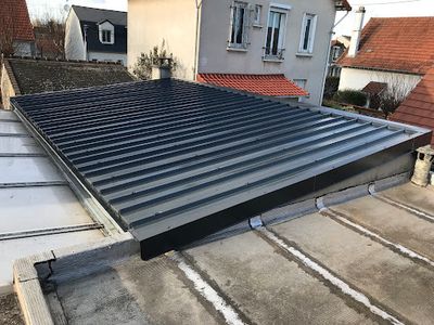 A.robba Couverture, Couvreur Pose de Vélux Rénovation Réparation Démoussage Toiture Rouen