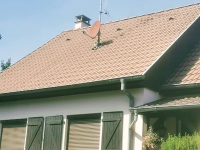 Hoffmann Services: Artisan Couvreur Démoussage Réparation Fuites Toiture Zinguerie Charpente 68 Haut-rhin St-louis Mulhouse