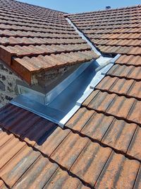 Arti-zinc Couvreur Zingueur Habillage Aluminium Intervention 42/43