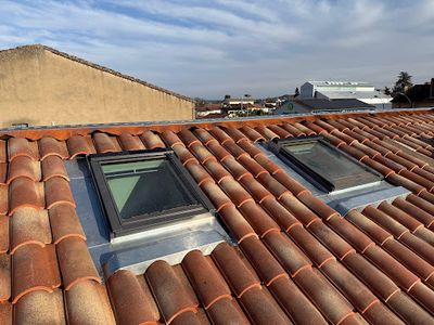 Pbm Carvalho-couvreur À Albi- Rénovation et Remplacement de Toiture, Charpentier Zingueur, Pose & Réparation de Velux