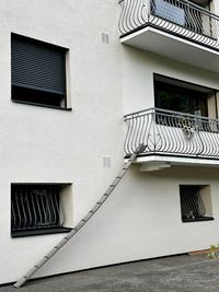 Deco Facade 74