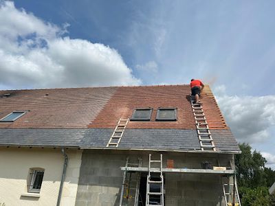 Weiss Couverture – Couvreur À Tours | Urgence, Rénovation & Nettoyage de Toiture