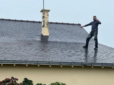 Flores Renov : Couvreur À Vannes, Réparations Toitures, Recherche Fuite, Dépannage, Nettoyage Gouttière & Toiture 56 Morbihan