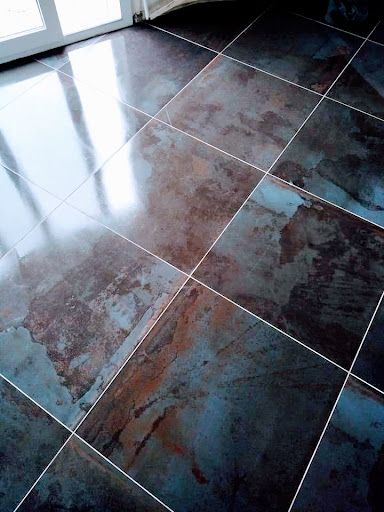 Services Jurassiens Sarl Carrelage / Maçonnerie